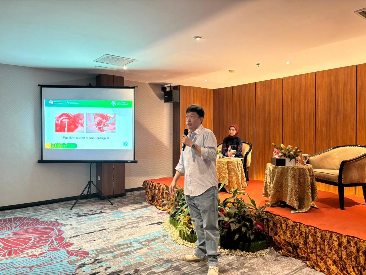 Alumni Talk PPDGS Periodonsia FKG USU - Kegiatan Sharing Knowledge dan Penguatan Kompetensi Akademik